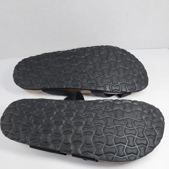 Cushionaire Luna Women's 11 M Black Leather Cork Footbed Adjustable Sandals - Picture 11 of 11